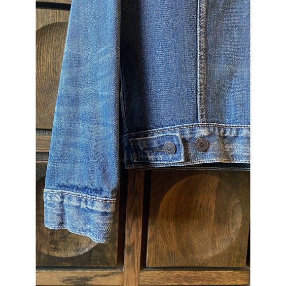 LEVI'S DENIM TRUCKER JACKET NEW W/O TAGS - Picture 6 of 9